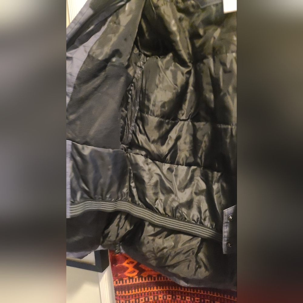 Ski Jacket/Snowboard Jacket - Picture 9 of 12